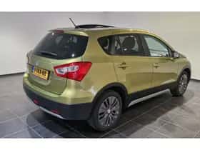 Suzuki S-Cross (2014) thumbnail 2