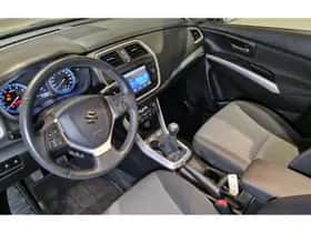 Suzuki S-Cross (2014) thumbnail 23