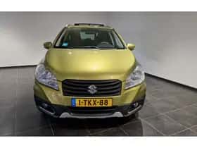 Suzuki S-Cross (2014) thumbnail 9