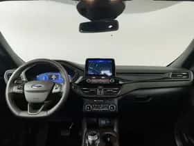 Ford Kuga (2021) thumbnail 3