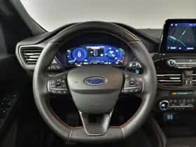 Ford Kuga (2021) thumbnail 21