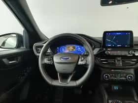 Ford Kuga (2021) thumbnail 10