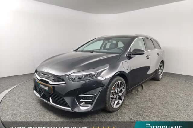 Kia Ceed Sportswagon (2023) thumbnail 1