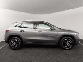 Mercedes-Benz GLA (2022) thumbnail 16