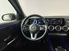 Mercedes-Benz GLA (2022) thumbnail 10