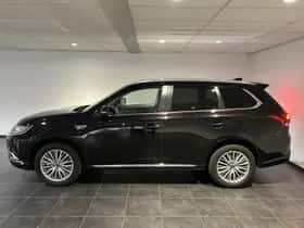 Mitsubishi Outlander (2019) thumbnail 14