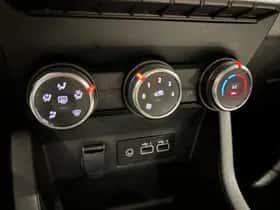 Renault Clio (2024) thumbnail 13