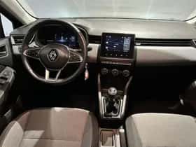 Renault Clio (2024) thumbnail 3