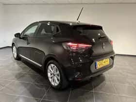 Renault Clio (2024) thumbnail 6