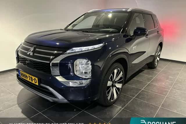 Mitsubishi Outlander (2025) thumbnail 1