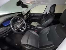 Jeep Compass (2024) thumbnail 15