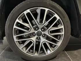 Jeep Compass (2024) thumbnail 5