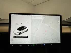 Tesla Model 3 (2021) thumbnail 27