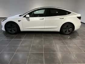 Tesla Model 3 (2021) thumbnail 4