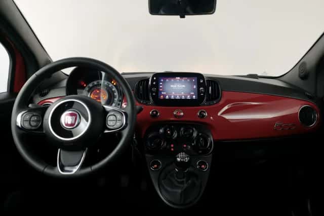 Fiat 500C (2022) thumbnail 3