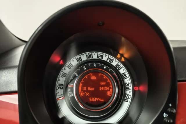 Fiat 500C (2022) thumbnail 4