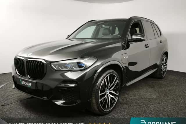 BMW X5 (2023) thumbnail 1