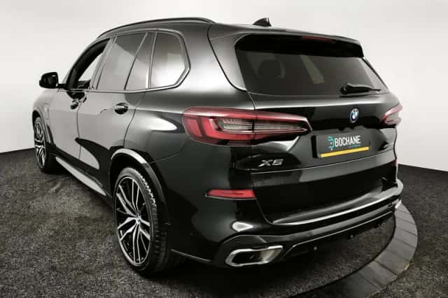 BMW X5 (2023) thumbnail 6