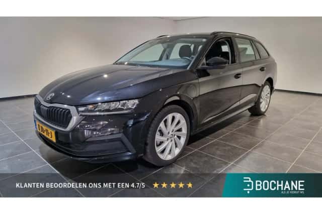 Škoda Octavia (2023) thumbnail 1