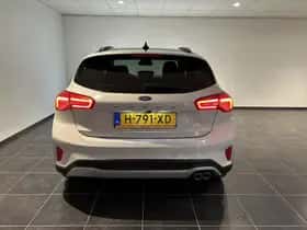 Ford Focus (2020) thumbnail 18