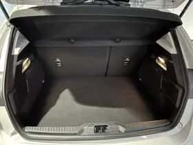 Ford Focus (2020) thumbnail 9