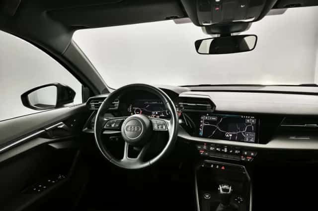 Audi A3 (2021) thumbnail 3