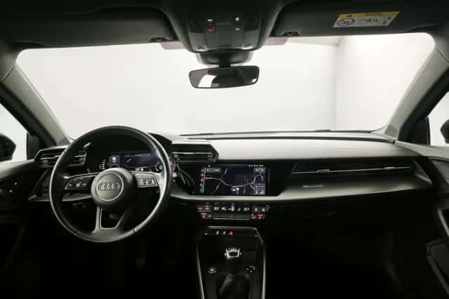 Audi A3 (2021) thumbnail 3