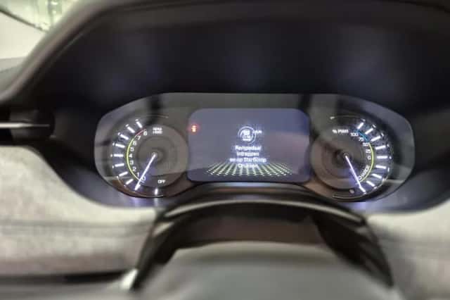 Jeep Compass (2021) thumbnail 4