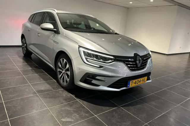 Renault Mégane (2023) thumbnail 5