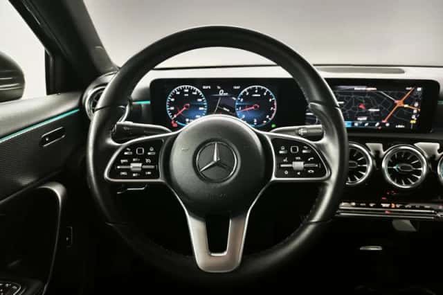 Mercedes-Benz A-Klasse (2021) thumbnail 3