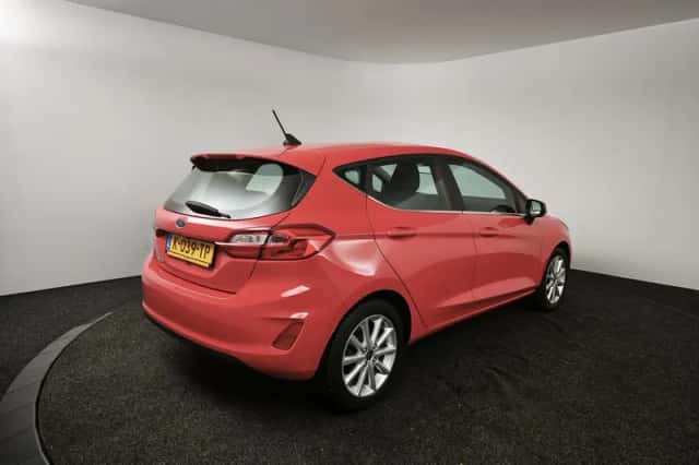 Ford Fiesta (2021) thumbnail 2