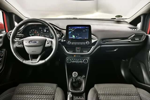 Ford Fiesta (2021) thumbnail 3