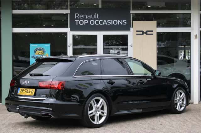 Audi A6 (2017) thumbnail 2