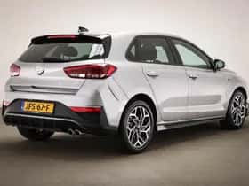 Hyundai i30 (2024) thumbnail 2