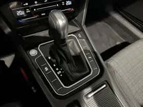Volkswagen Passat (2021) thumbnail 21