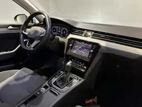 Volkswagen Passat (2021) thumbnail 26