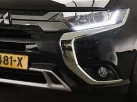 Mitsubishi Outlander (2019) thumbnail 14