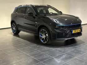 Lynk & Co 01 (2024) thumbnail 3