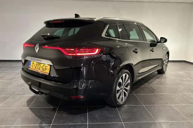 Renault Mégane (2023) thumbnail 2