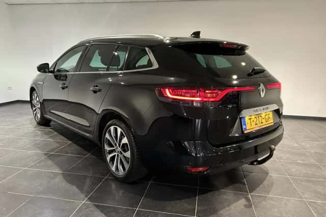 Renault Mégane (2023) thumbnail 6