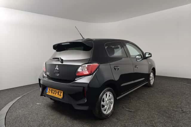 Mitsubishi Space Star (2024) thumbnail 2