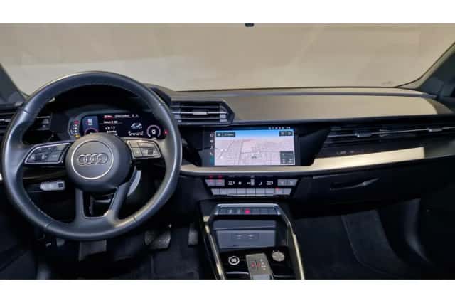 Audi A3 (2023) thumbnail 3