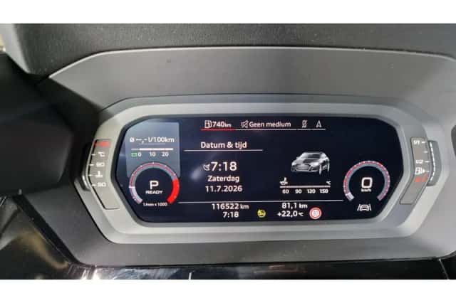 Audi A3 (2023) thumbnail 4