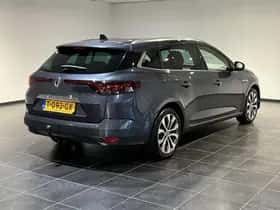 Renault Mégane (2023) thumbnail 2