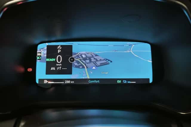 Renault Captur (2025) thumbnail 4