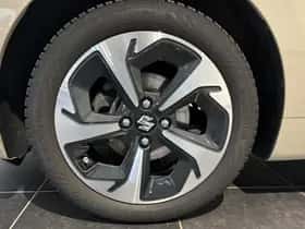 Suzuki Swift (2025) thumbnail 24