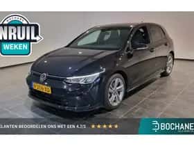 Volkswagen Golf (2022) thumbnail 1
