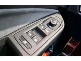 Volkswagen Golf (2022) thumbnail 16