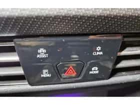 Volkswagen Golf (2022) thumbnail 27