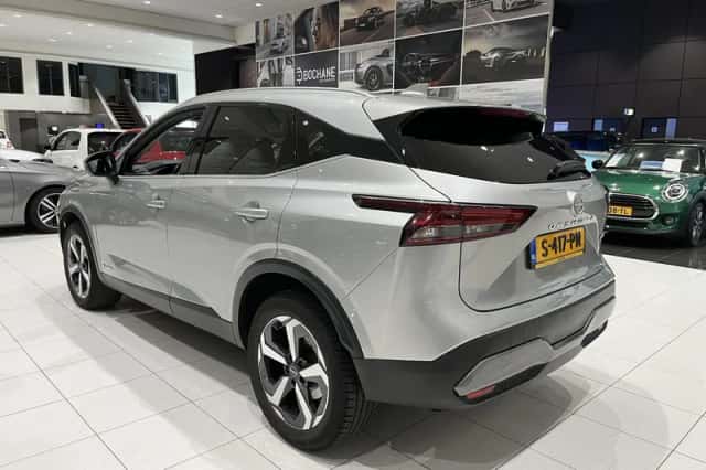 Nissan Qashqai (2023) thumbnail 5